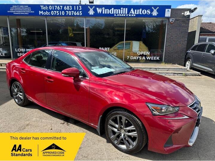 Lexus IS 2.5 300h Advance E-CVT Euro 6 (s/s) 4dr