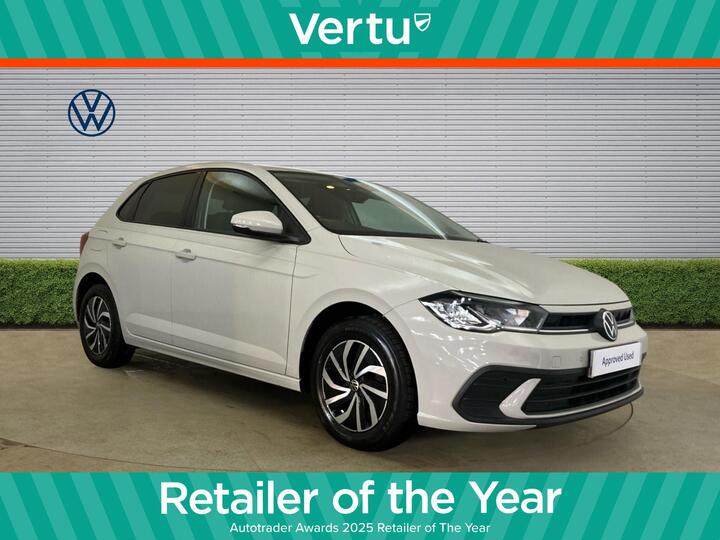 Volkswagen Polo 1.0 TSI Life Euro 6 (s/s) 5dr Volkswagen Polo 1.0 TSI Life Euro 6 (s/s) 5dr