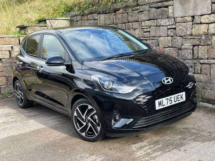 Hyundai I10 1.0 Premium Auto Euro 6 (s/s) 5dr Hyundai I10 1.0 Premium Auto Euro 6 (s/s) 5dr