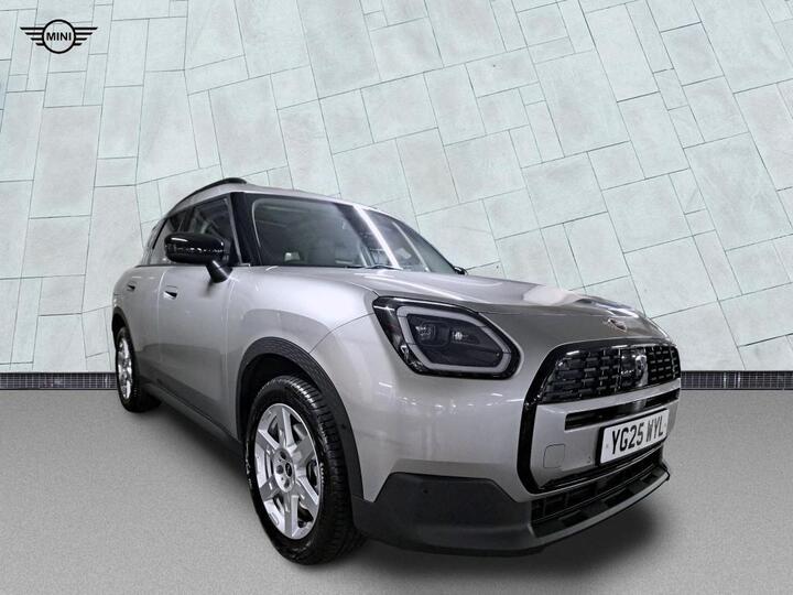 MINI Countryman 1.5C MHEV Classic Auto Euro 6 (s/s) 5dr