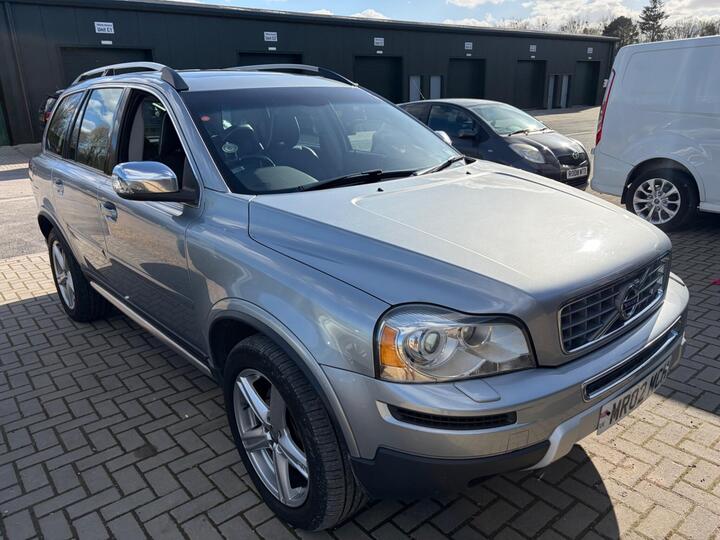 Volvo XC90 2.4 D5 R-Design SE Geartronic AWD 5dr