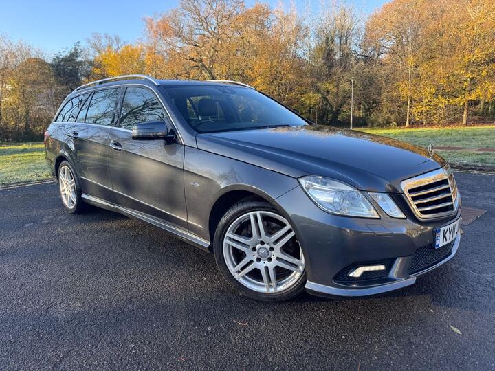 Mercedes-Benz E Class 3.0 E350 CDI V6 BlueEfficiency Sport G-Tronic Euro 5 5dr