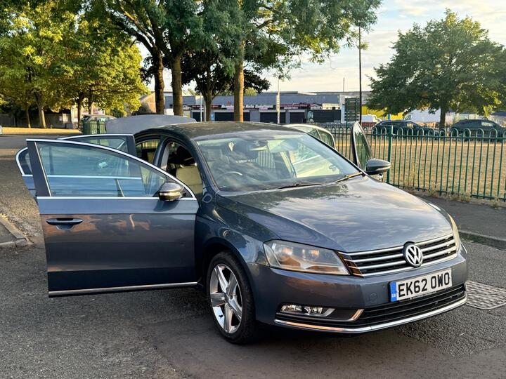 Volkswagen Passat 1.6 TDI BlueMotion Tech SE Euro 5 (s/s) 4dr