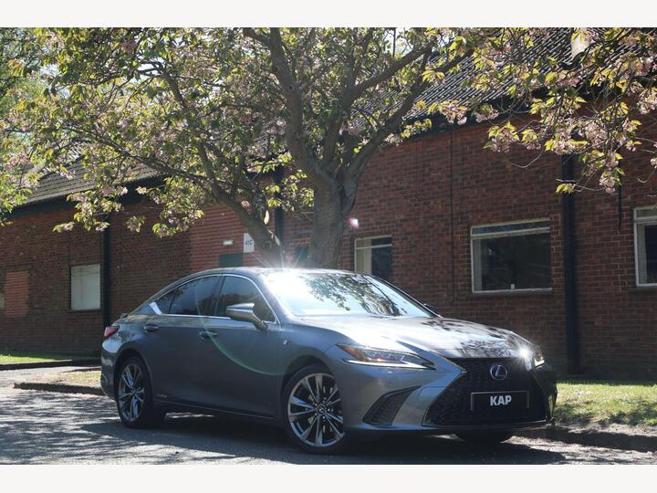 Lexus ES 2.5 300h F Sport E-CVT Euro 6 (s/s) 4dr