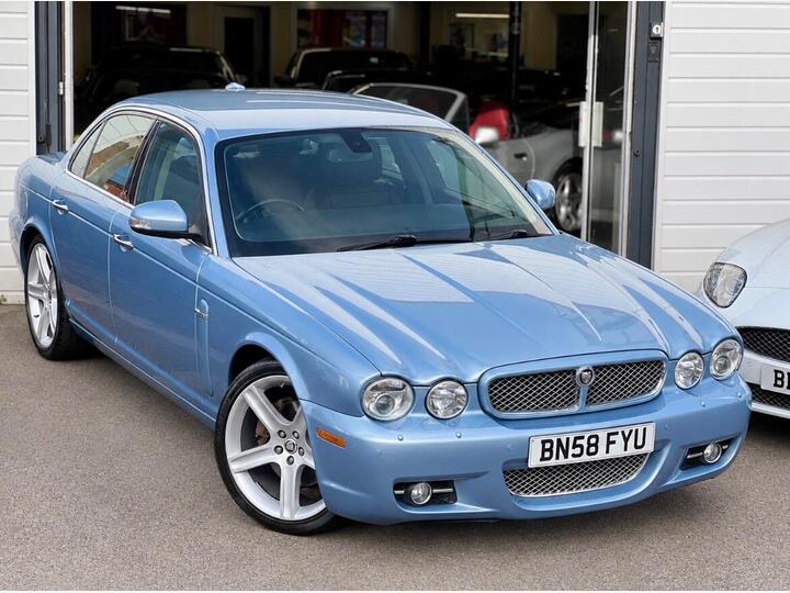Jaguar XJ 3.0 V6 Sovereign 4dr