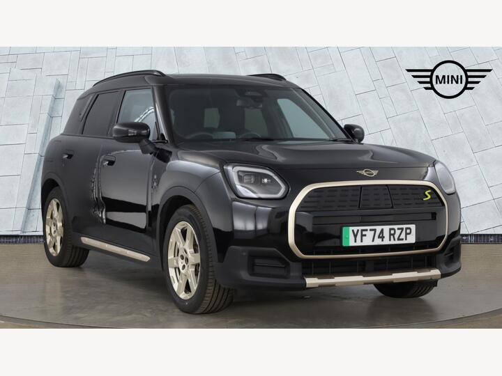 MINI Countryman SE 66.5kWh Exclusive Auto ALL4 5dr