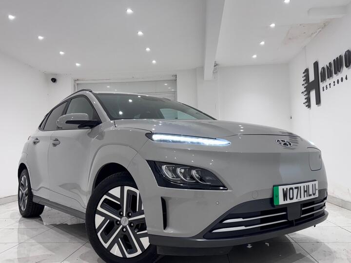 Hyundai KONA 64kWh Premium Auto 5dr (10.5kW Charger)