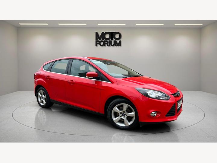 Ford Focus 1.6 Zetec Navigator Powershift Euro 5 5dr