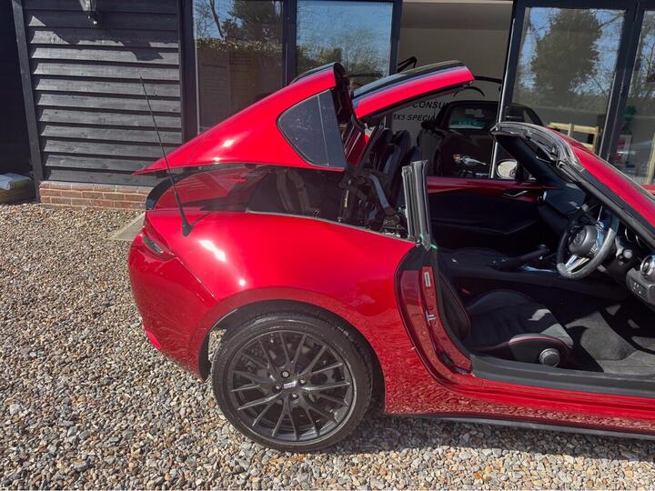 Mazda MX-5 RF 2.0 SKYACTIV-G Launch Edition Euro 6 2dr