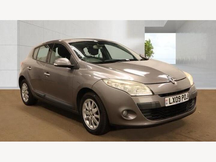 Renault Megane 1.6 16V Privilege Euro 5 5dr