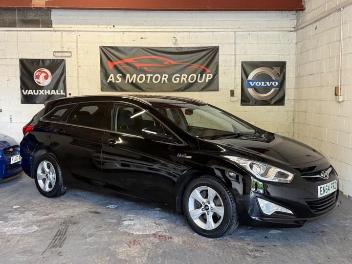 Hyundai I40 1.7 CRDi Blue Drive Active Euro 5 (s/s) 5dr Hyundai I40 1.7 CRDi Blue Drive Active Euro 5 (s/s) 5dr