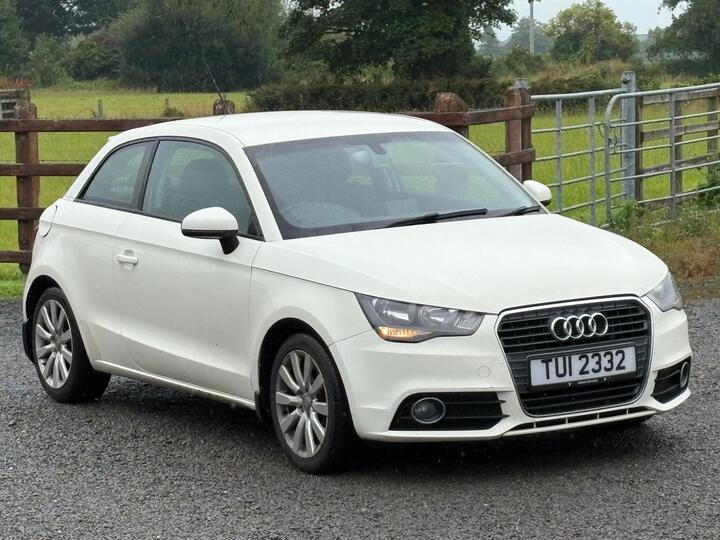 Audi A1 1.6 TDI Sport Euro 5 (s/s) 3dr