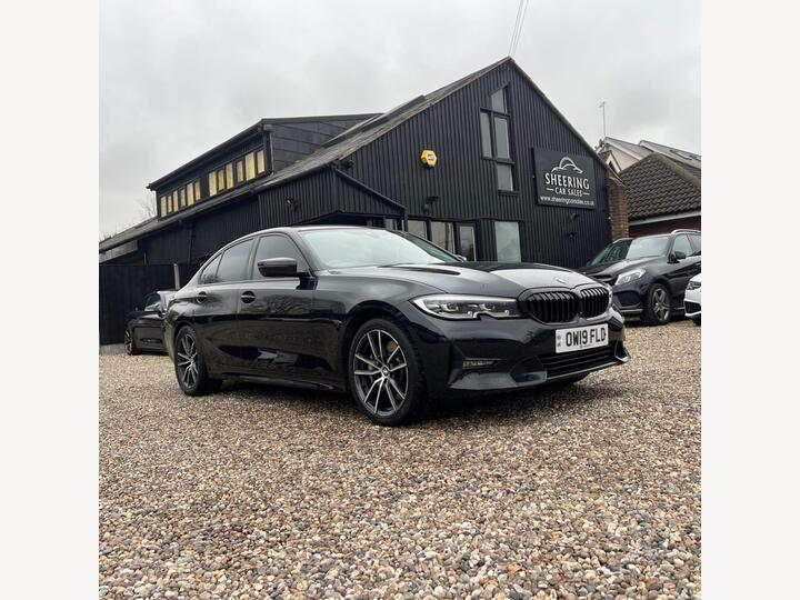 BMW 3 Series 2.0 330i Sport Auto Euro 6 (s/s) 4dr BMW 3 Series 2.0 330i Sport Auto Euro 6 (s/s) 4dr