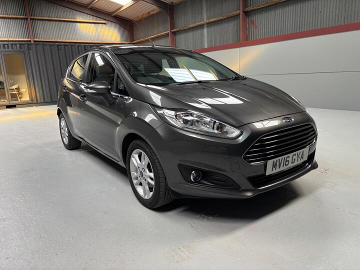 Ford Fiesta 1.0T EcoBoost Zetec Euro 6 (s/s) 5dr