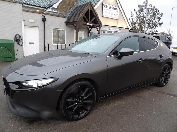 Mazda Mazda3 2.0 SKYACTIV-X MHEV GT Sport Tech AWD Euro 6 (s/s) 5dr Mazda Mazda3 2.0 SKYACTIV-X MHEV GT Sport Tech AWD Euro 6 (s/s) 5dr