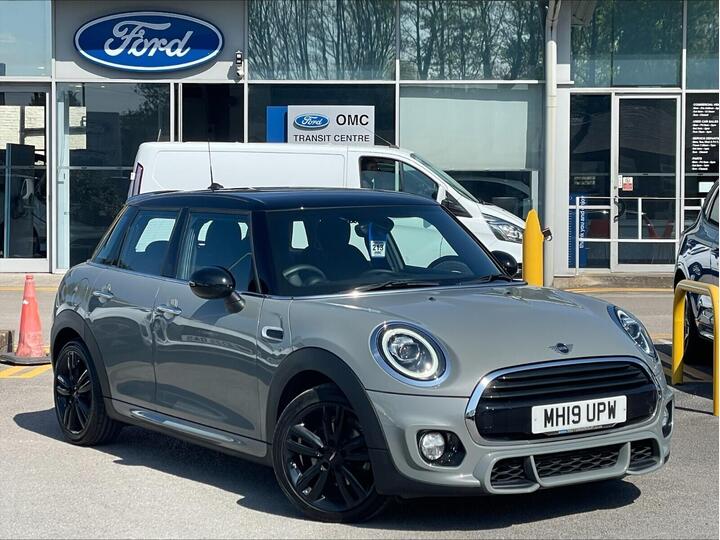 MINI HATCHBACK 1.5 Cooper Sport Euro 6 (s/s) 5dr