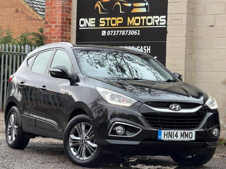 Hyundai Ix35 1.7 CRDi SE Euro 5 (s/s) 5dr (Nav) Hyundai Ix35 1.7 CRDi SE Euro 5 (s/s) 5dr (Nav)