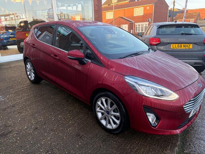 Ford Fiesta 1.0T EcoBoost Titanium Auto Euro 6 (s/s) 5dr