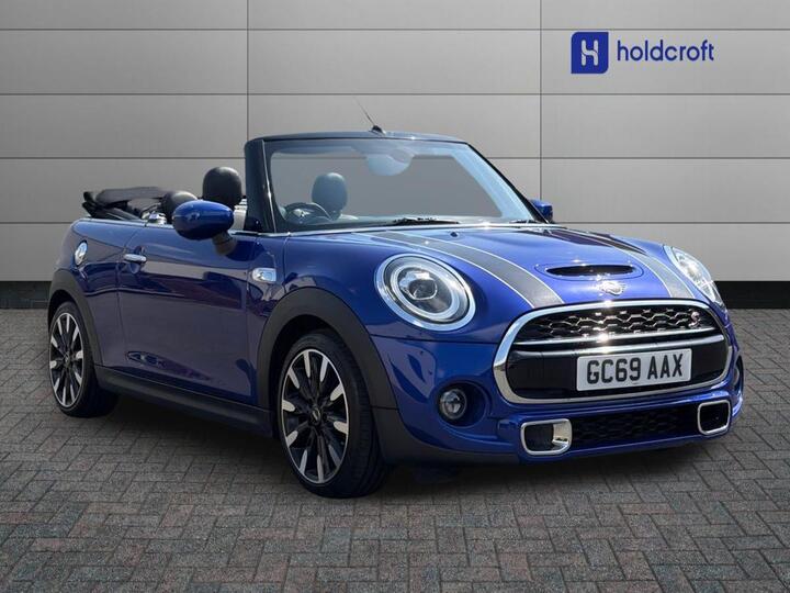 MINI Convertible 2.0 Cooper S Exclusive Steptronic Euro 6 (s/s) 2dr MINI Convertible 2.0 Cooper S Exclusive Steptronic Euro 6 (s/s) 2dr