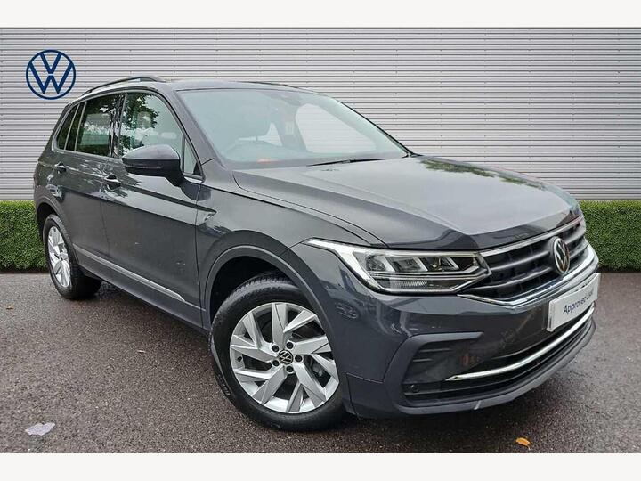Volkswagen Tiguan 1.5 TSI Life Euro 6 (s/s) 5dr