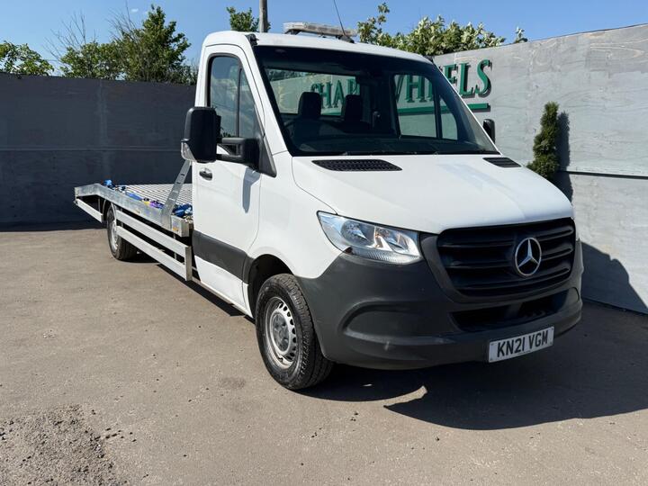 Mercedes-Benz Sprinter 2.0 315 CDI Progressive Chassis Cab 2dr Diesel Manual RWD L3 Euro 6 (s/s) (150 Ps)