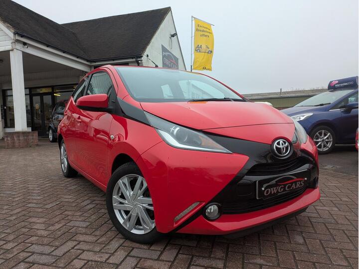 Toyota AYGO 1.0 VVT-i X-pression Euro 6 5dr