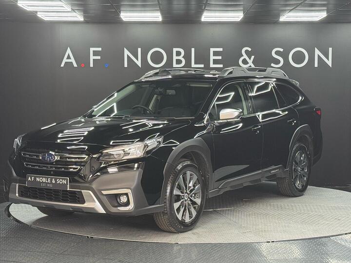 Subaru Outback 2.5i Touring Lineartronic 4WD Euro 6 (s/s) 5dr