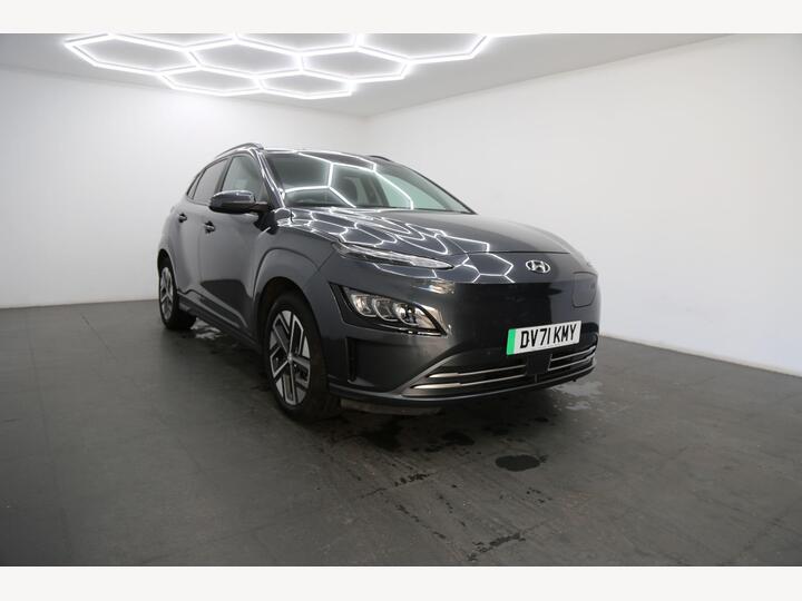 Hyundai KONA 64kWh Premium Auto 5dr (10.5kW Charger)