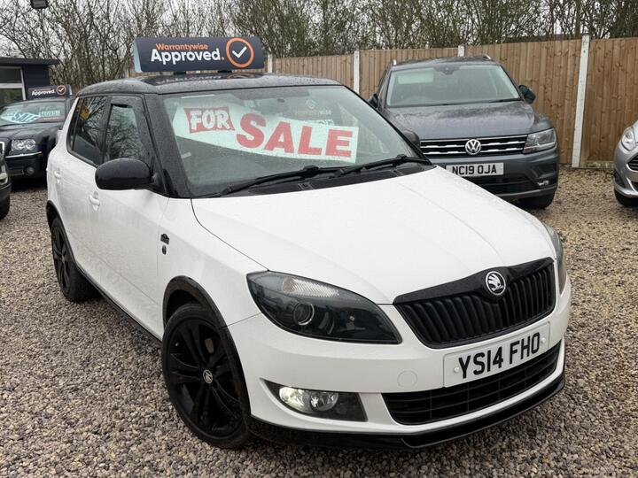 Skoda Fabia 1.6 TDI Monte Carlo Euro 5 5dr Skoda Fabia 1.6 TDI Monte Carlo Euro 5 5dr