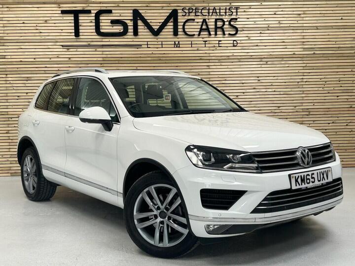 Volkswagen TOUAREG 3.0 TDI V6 BlueMotion Tech SE Tiptronic 4WD Euro 6 (s/s) 5dr Volkswagen TOUAREG 3.0 TDI V6 BlueMotion Tech SE Tiptronic 4WD Euro 6 (s/s) 5dr