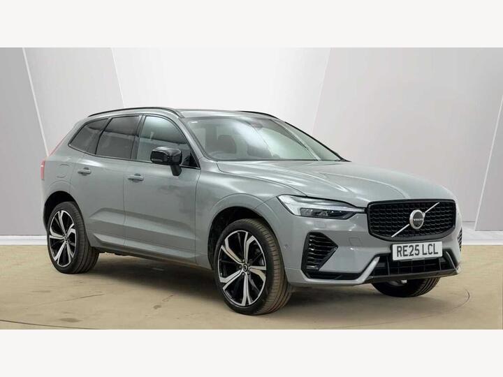 Volvo XC60 2.0h T8 18.8kWh Ultra Dark Auto AWD Euro 6 (s/s) 5dr