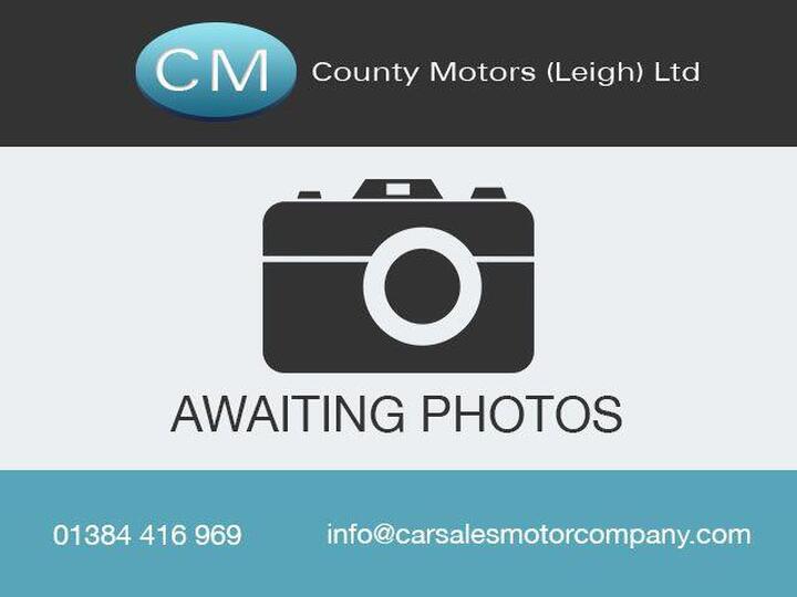 Ford FOCUS 1.0T EcoBoost ST-Line Euro 6 (s/s) 5dr