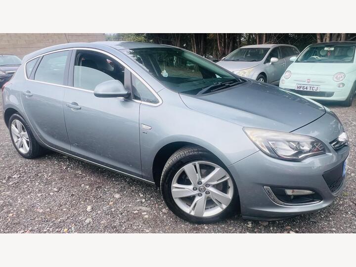 Vauxhall Astra 1.6 16v SRi Euro 5 5dr