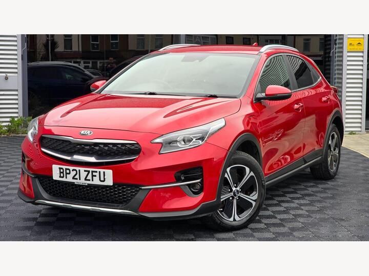 Kia XCeed 1.6 GDi 8.9kWh 3 DCT Euro 6 (s/s) 5dr