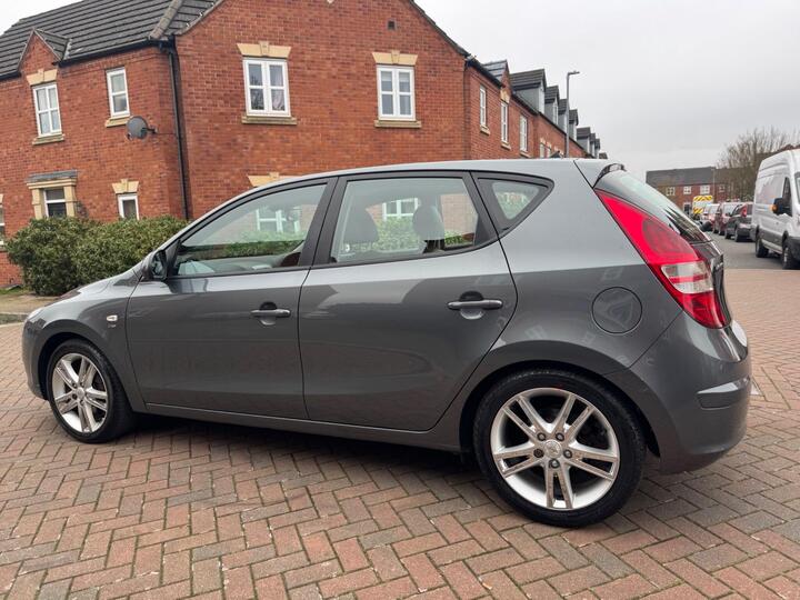 Hyundai I30 1.6 CRDi Premium Euro 4 5dr