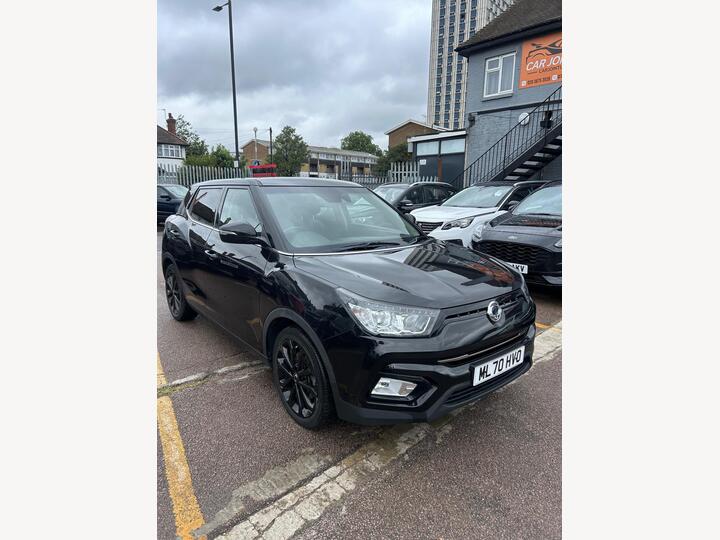 SsangYong Tivoli 1.6P LE Auto Euro 6 (s/s) 5dr SsangYong Tivoli 1.6P LE Auto Euro 6 (s/s) 5dr