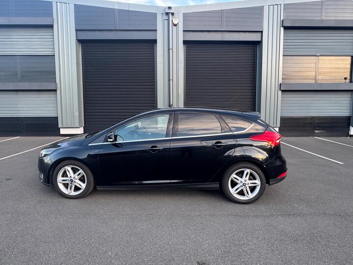 Ford Focus 2.0 TDCi Titanium Powershift Euro 6 (s/s) 5dr