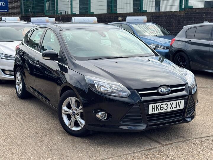 Ford Focus 1.6 Zetec Powershift Euro 5 5dr