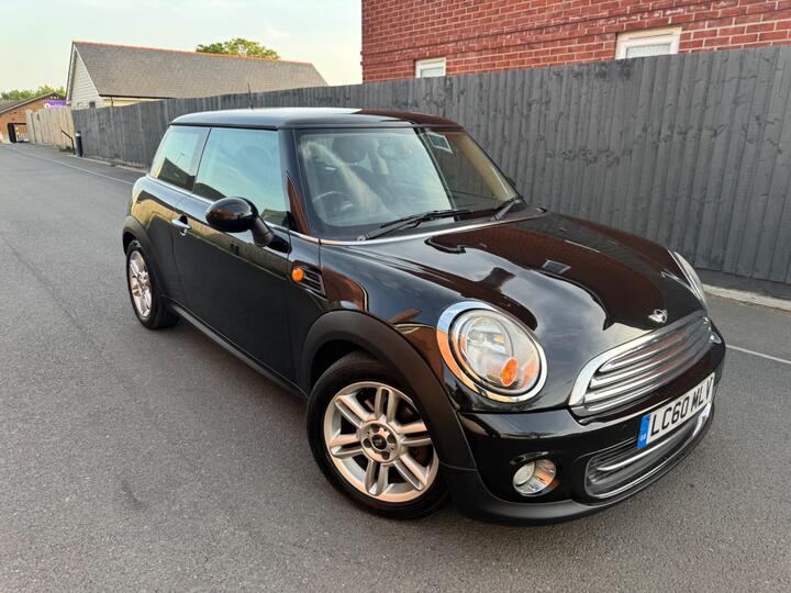 MINI Hatch 1.6 Cooper Steptronic Euro 5 3dr