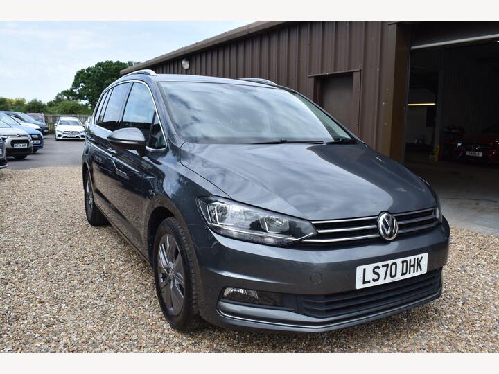 Volkswagen Touran 2.0 TDI SEL DSG Euro 6 (s/s) 5dr