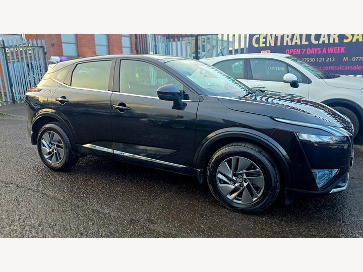 Nissan Qashqai 1.3 DIG-T MHEV Acenta Premium XTRON Euro 6 (s/s) 5dr
