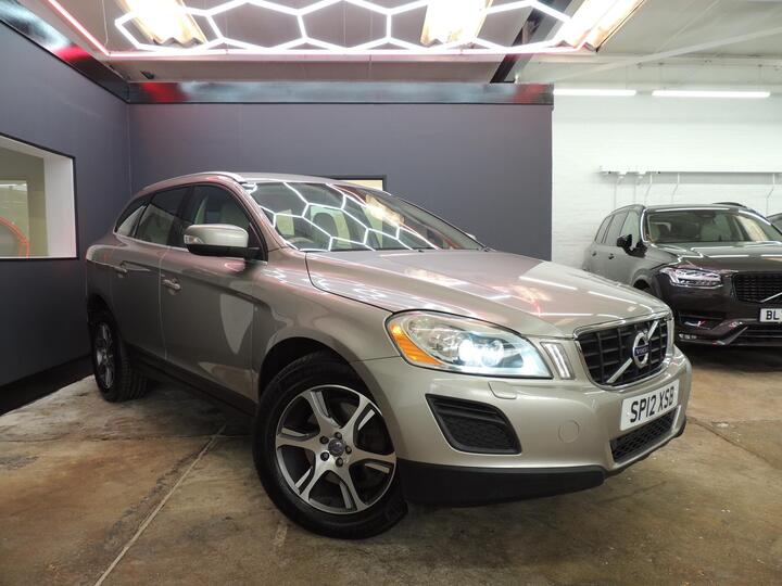 Volvo XC60 2.4 D3 SE Lux Geartronic AWD Euro 5 5dr