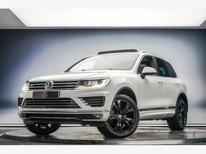 Volkswagen TOUAREG 3.0 TDI V6 BlueMotion Tech R-Line Tiptronic 4WD Euro 6 (s/s) 5dr