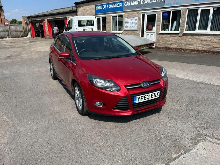Ford Focus 1.6 TDCi Zetec Euro 5 (s/s) 5dr