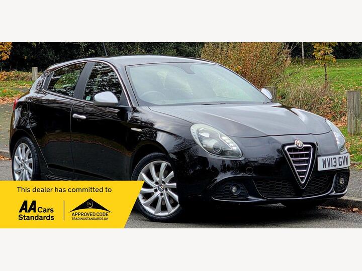 Alfa Romeo Giulietta 2.0 JTDM-2 Veloce TCT Euro 5 (s/s) 5dr Alfa Romeo Giulietta 2.0 JTDM-2 Veloce TCT Euro 5 (s/s) 5dr