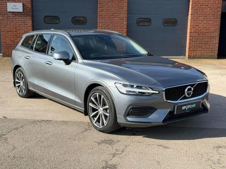 Volvo V60 2.0 B3 MHEV Momentum Auto Euro 6 (s/s) 5dr