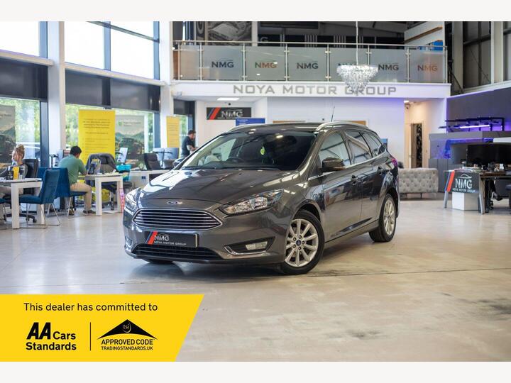 Ford FOCUS 1.6 Titanium Powershift Euro 6 5dr