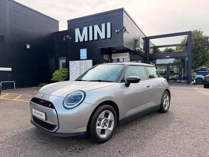 MINI Electric Cooper SE 54.2kWh Classic Auto 3dr