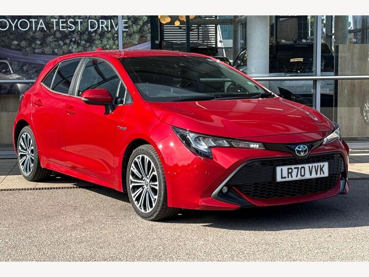 Toyota Corolla 1.8 VVT-h Design CVT Euro 6 (s/s) 5dr