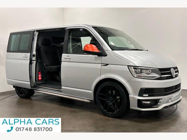 Volkswagen TRANSPORTER 2.0 TDI T32 BlueMotion Tech Highline Kombi DSG FWD SWB Euro 6 (s/s) 5dr
